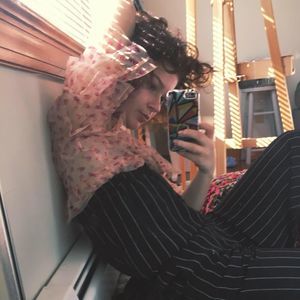 Meet your Posher, Kira